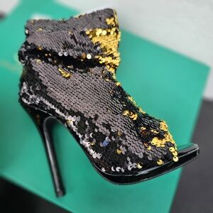 Sz 5‎ 1/2 Black and Gold Sequin Bootie Peep Toe Heels 5.5 Party Birthday Sexy